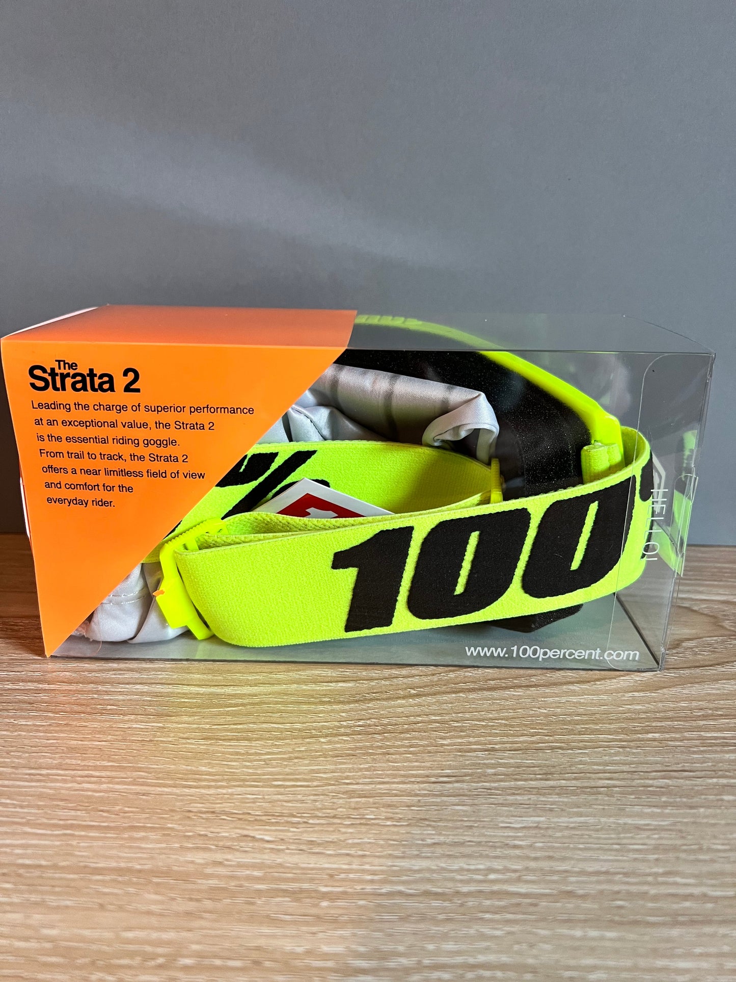 100% Strata 2 Fluorescent Yellow and Smoked Lens 50028-00002 *sl